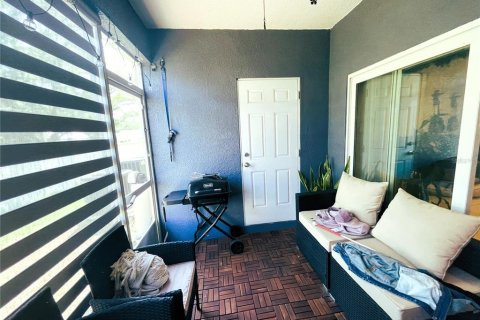 Townhouse in Kissimmee, Florida 3 bedrooms, 163.69 sq.m. № 1629074 - photo 24