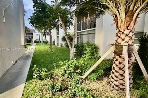 Condo in Deerfield Beach, Florida, 1 bedroom  № 1953338 - photo 19
