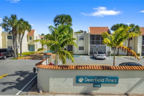 Купить кондоминиум в Дирфилд-Бич, Флорида 1 спальня, 74.32м2, № 1953338 - фото 28