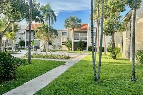 Condo in Deerfield Beach, Florida, 1 bedroom  № 1953338 - photo 20