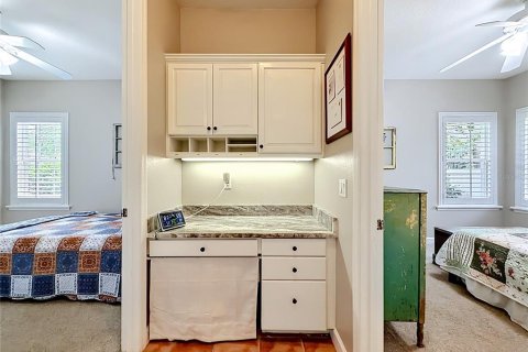 Casa en venta en Eustis, Florida, 4 dormitorios, 220.55 m2 № 2167587 - foto 30
