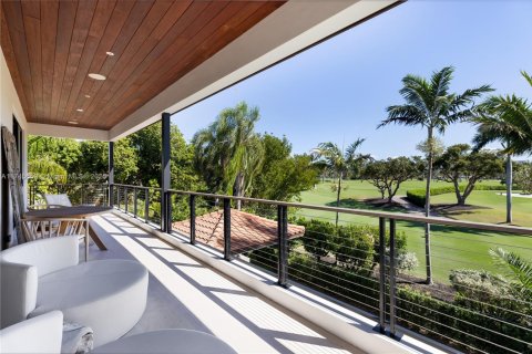 Casa en venta en Miami Beach, Florida, 4 dormitorios, 312.8 m2 № 1863339 - foto 27