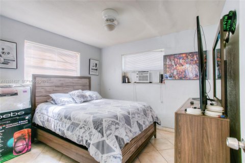 Купить коммерческую недвижимость в Форт-Лодердейл, Флорида 155.24м2, № 1994440 - фото 8