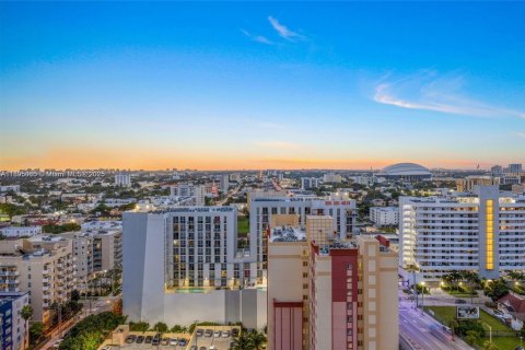 Copropriété à louer à Miami, Floride: 2 chambres, 85.93 m2 № 1948205 - photo 30