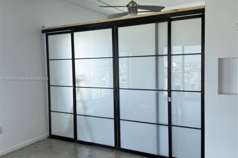 Copropriété à louer à Miami, Floride: 2 chambres, 85.93 m2 № 1948205 - photo 6
