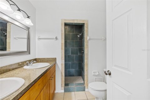 Condo in New Smyrna Beach, Florida, 2 bedrooms  № 2228011 - photo 24