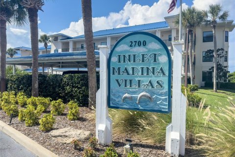 Condo in New Smyrna Beach, Florida, 2 bedrooms  № 2228011 - photo 3