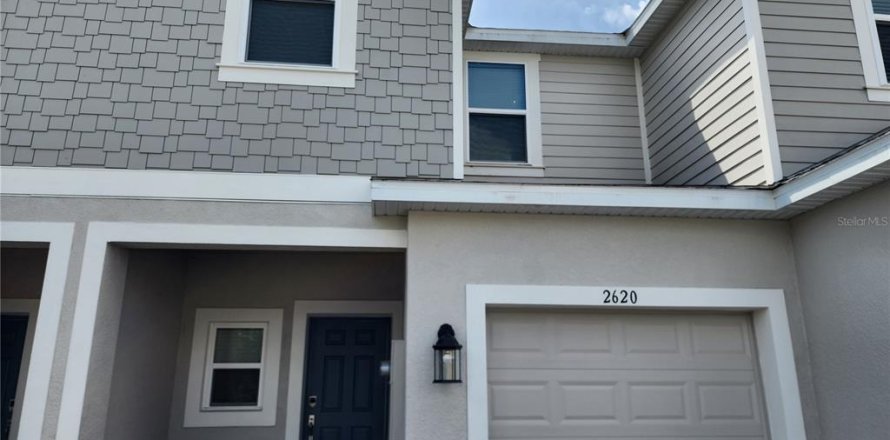 Adosado en Davenport, Florida 3 dormitorios, 130.71 m2 № 1808612