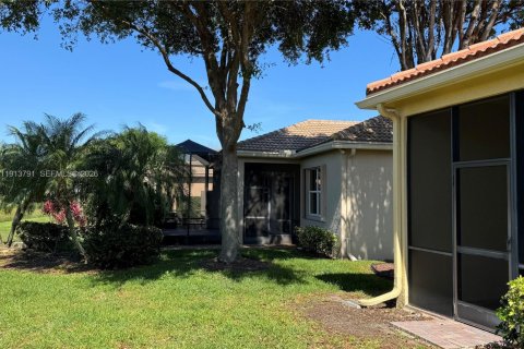 House in Boynton Beach, Florida 3 bedrooms, 150.04 sq.m. № 2057741 - photo 26