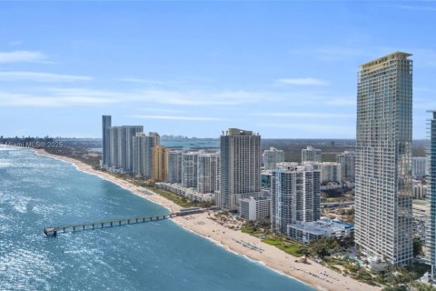 Copropriété à louer à Sunny Isles Beach, Floride: 2 chambres, 148.83 m2 № 1465477 - photo 29