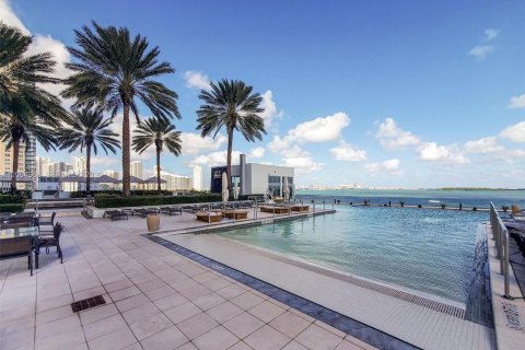 Купить кондоминиум в Майами, Флорида 2 спальни, 135.64м2, № 2091340 - фото 25