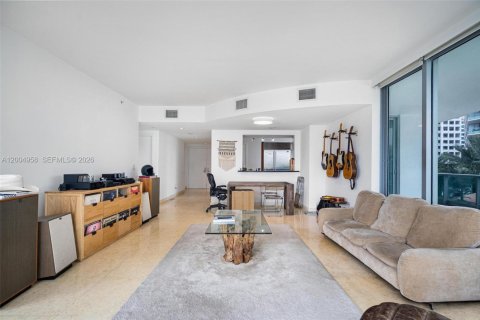 Купить кондоминиум в Майами, Флорида 2 спальни, 135.64м2, № 2091340 - фото 4