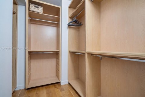 Купить кондоминиум в Майами, Флорида 2 спальни, 135.64м2, № 2091340 - фото 14