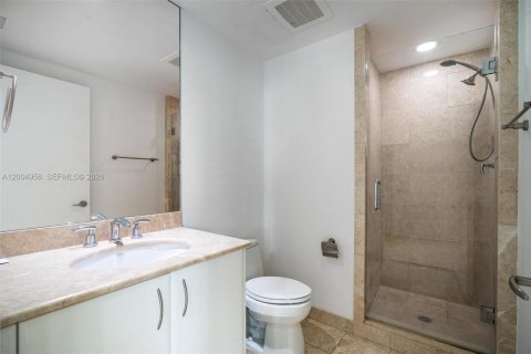 Купить кондоминиум в Майами, Флорида 2 спальни, 135.64м2, № 2091340 - фото 19