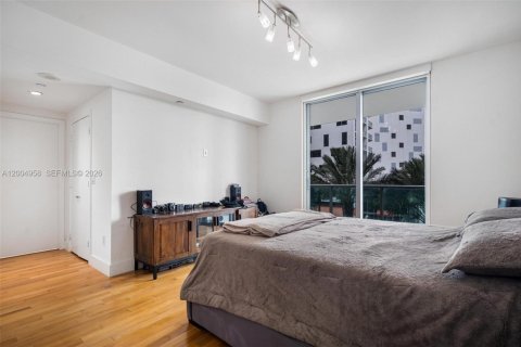 Купить кондоминиум в Майами, Флорида 2 спальни, 135.64м2, № 2091340 - фото 12