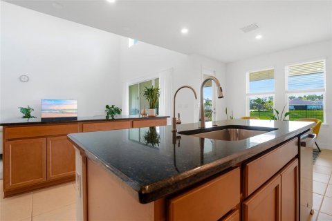 Villa ou maison à vendre à Wesley Chapel, Floride: 6 chambres, 388.42 m2 № 2142297 - photo 16