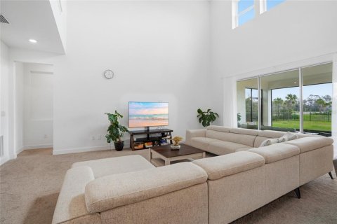 Villa ou maison à vendre à Wesley Chapel, Floride: 6 chambres, 388.42 m2 № 2142297 - photo 7