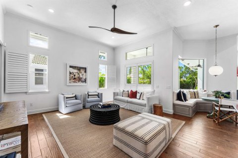Villa ou maison à vendre à Wellington, Floride: 6 chambres, 410.63 m2 № 2419395 - photo 11