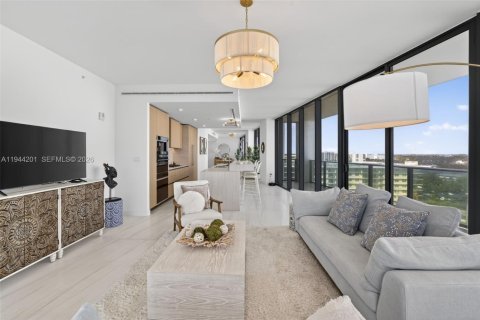 Condo in Pompano Beach, Florida, 4 bedrooms  № 2027323 - photo 22