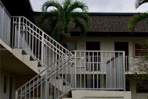 Condominio en venta en Miami, Florida, 2 dormitorios, 80.45 m2 № 2002405 - foto 3