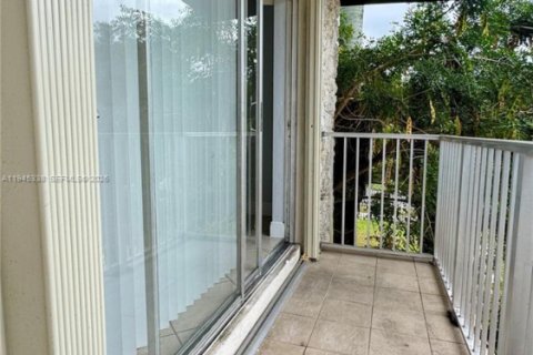 Condominio en venta en Miami, Florida, 2 dormitorios, 80.45 m2 № 2002405 - foto 19