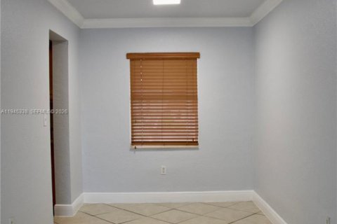 Condominio en venta en Miami, Florida, 2 dormitorios, 80.45 m2 № 2002405 - foto 7