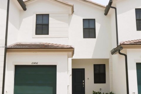 Adosado en Homestead, Florida 3 dormitorios, 133.97 m2 № 2432018