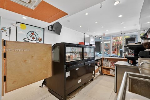 Купить коммерческую недвижимость в Форт-Лодердейл, Флорида № 2044939 - фото 6