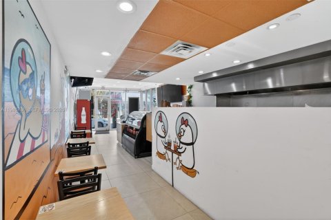 Купить коммерческую недвижимость в Форт-Лодердейл, Флорида № 2044939 - фото 4