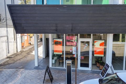 Купить коммерческую недвижимость в Форт-Лодердейл, Флорида № 2044939 - фото 19