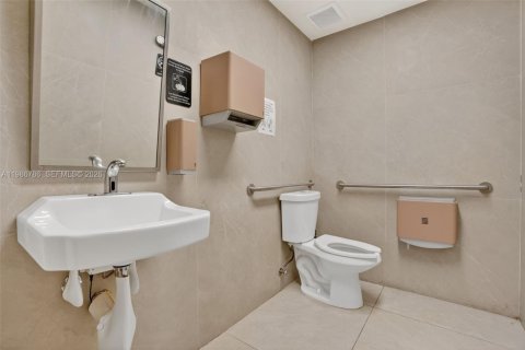 Купить коммерческую недвижимость в Форт-Лодердейл, Флорида № 2044939 - фото 18