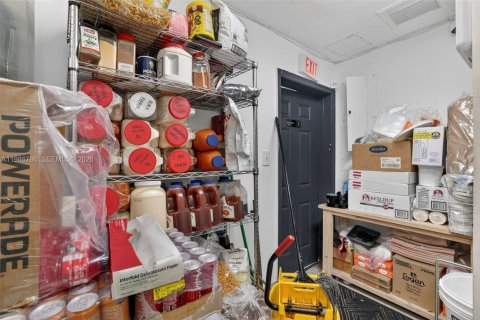 Купить коммерческую недвижимость в Форт-Лодердейл, Флорида № 2044939 - фото 15