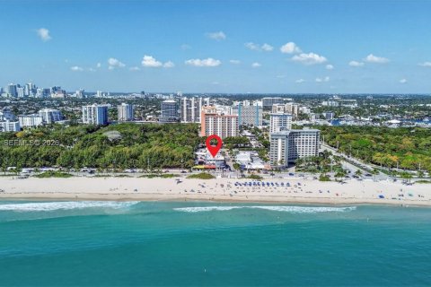 Купить коммерческую недвижимость в Форт-Лодердейл, Флорида № 2044939 - фото 22