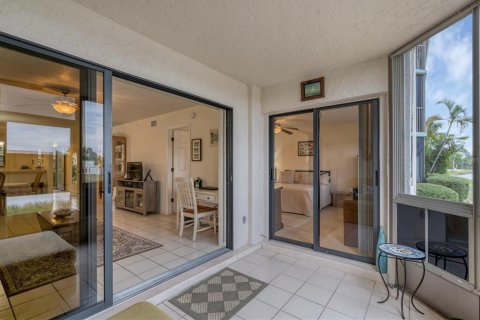 Condo in Punta Gorda, Florida, 2 bedrooms  № 867357 - photo 10