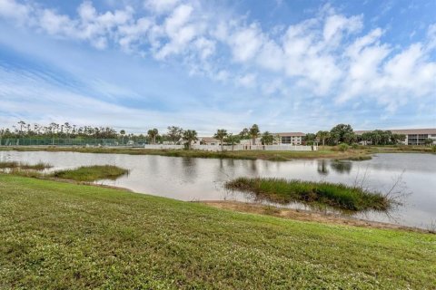 Condo in Punta Gorda, Florida, 2 bedrooms  № 867357 - photo 13