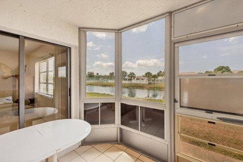 Condo in Punta Gorda, Florida, 2 bedrooms  № 867357 - photo 28