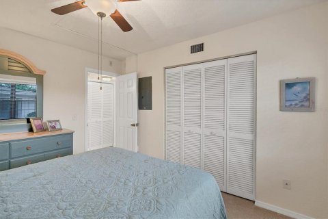 Condo in Punta Gorda, Florida, 2 bedrooms  № 867357 - photo 25
