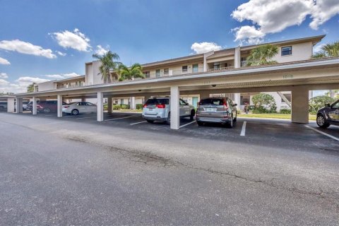 Condo in Punta Gorda, Florida, 2 bedrooms  № 867357 - photo 6