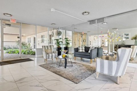 Condo in Boca Raton, Florida, 2 bedrooms  № 1684155 - photo 27