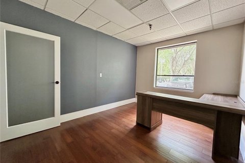 Immobilier commercial à louer à Gainesville, Floride: 139.91 m2 № 2108184 - photo 6