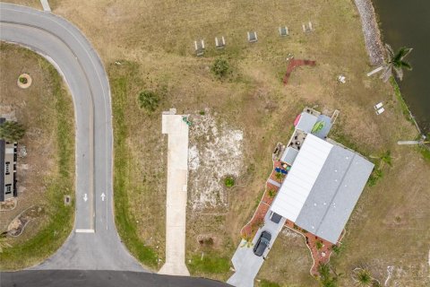 Terreno en venta en Englewood, Florida № 1598034 - foto 9
