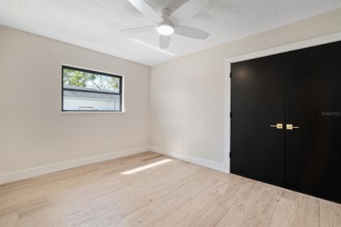 House in Dunedin, Florida 3 bedrooms, 148.09 sq.m. № 1757089 - photo 23