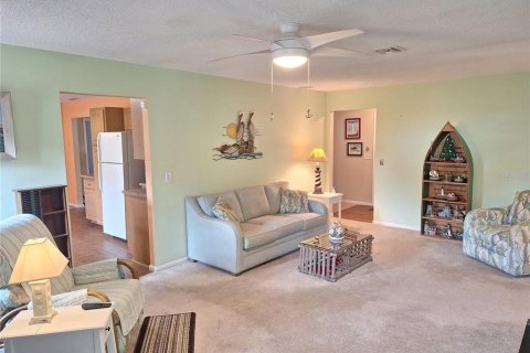 Villa ou maison à vendre à Edgewater, Floride: 3 chambres, 161.09 m2 № 2138764 - photo 14