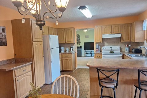 Villa ou maison à vendre à Edgewater, Floride: 3 chambres, 161.09 m2 № 2138764 - photo 8