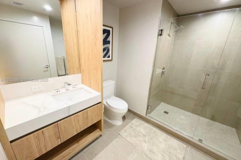 Condo in Miami, Florida, 1 bedroom № 1987506 - photo 23