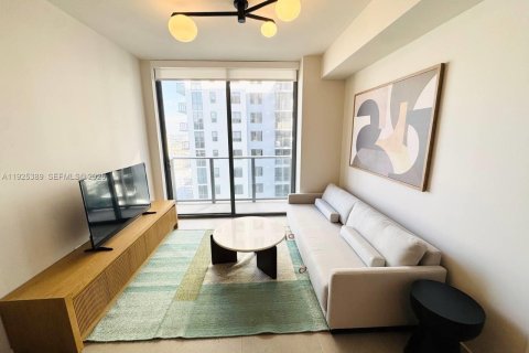 Condo in Miami, Florida, 1 bedroom № 1987506 - photo 17