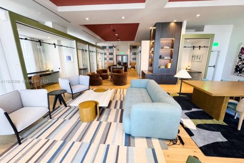 Condo in Miami, Florida, 1 bedroom № 1987506 - photo 5