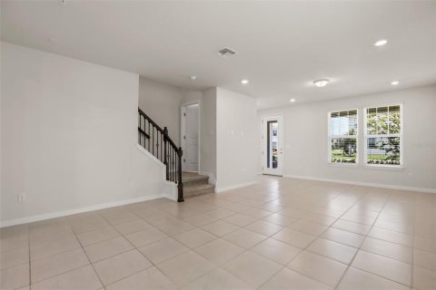 Townhouse in Orlando, Florida 3 bedrooms, 150.5 sq.m. № 2197782 - photo 10