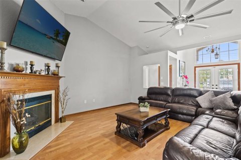 House in Spring Hill, Florida 4 bedrooms, 243.68 sq.m. № 2139702 - photo 6
