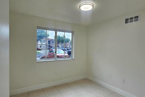 Apartment in West Palm Beach, Florida 3 bedrooms, 101.45 sq.m. № 2188222 - photo 9